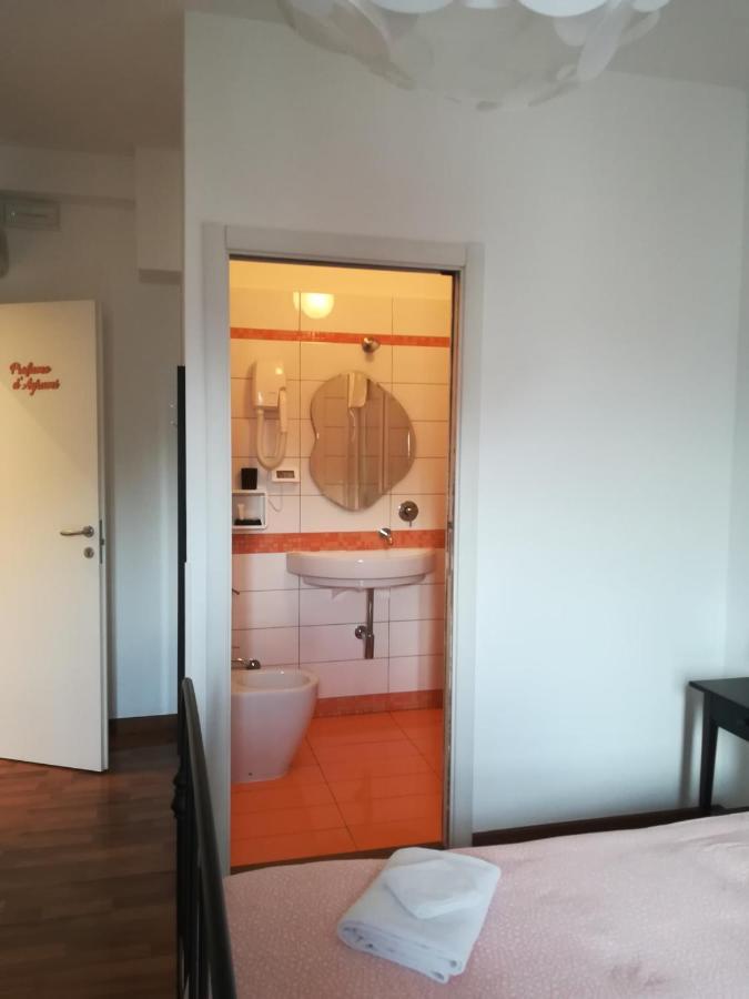 Zenzero & Cannella Boutique Rooms Trieste Exterior photo